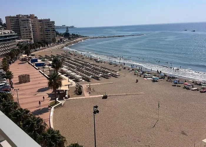 Luxury Beachfront Bright And Spacious By Turivida