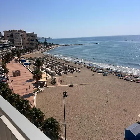 Luxury Beachfront Bright & Spacious By Turivida