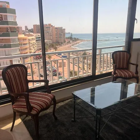 Luxury Beachfront Bright & Spacious By Turivida Apartment Fuengirola