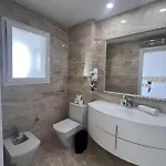 Luxury Beachfront Bright & Spacious By Turivida * Fuengirola